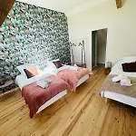 Bordarosa - 22 Pers Piscine Et Salle De Reception - Ouverture Paques 2024 Ossun